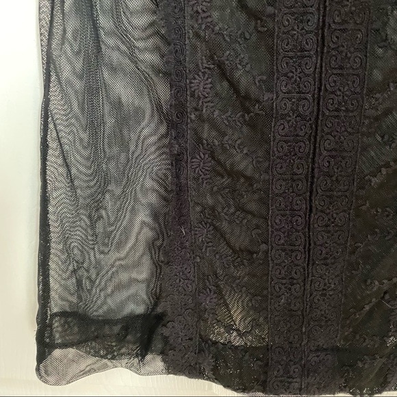 ROMANTIC MESH LACE AND EMBROIDERED TOP BY ZARA - Picture 7 of 9